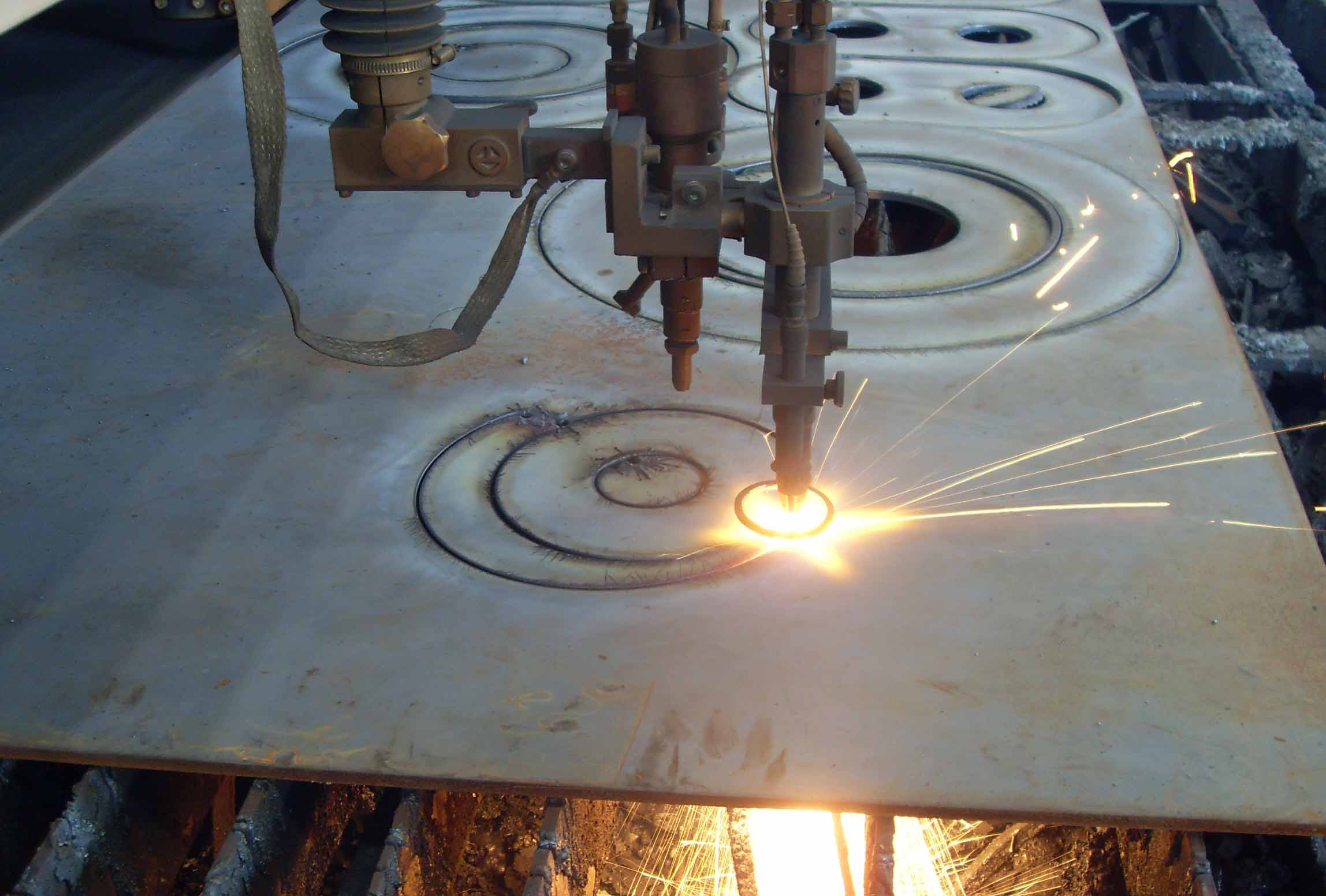 宏山激光GH高功率激光切割机 