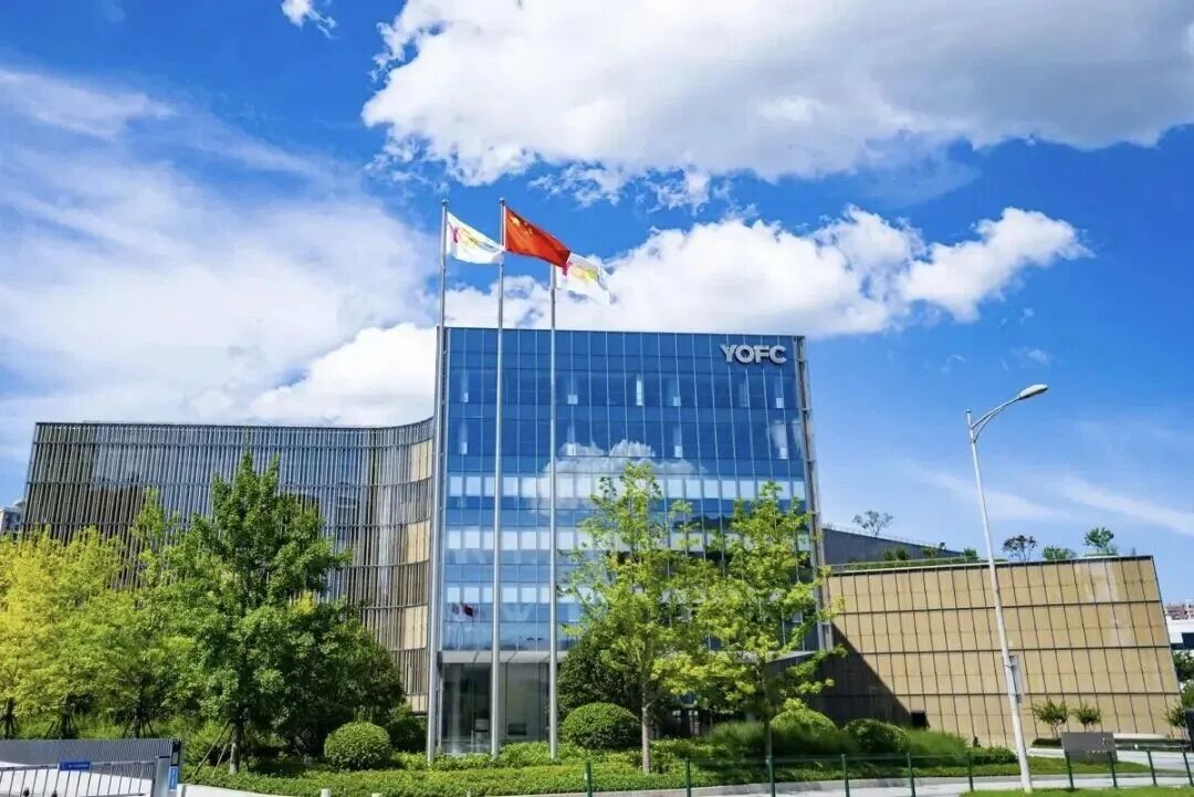 国内激光行业千亿俱乐部都有谁？