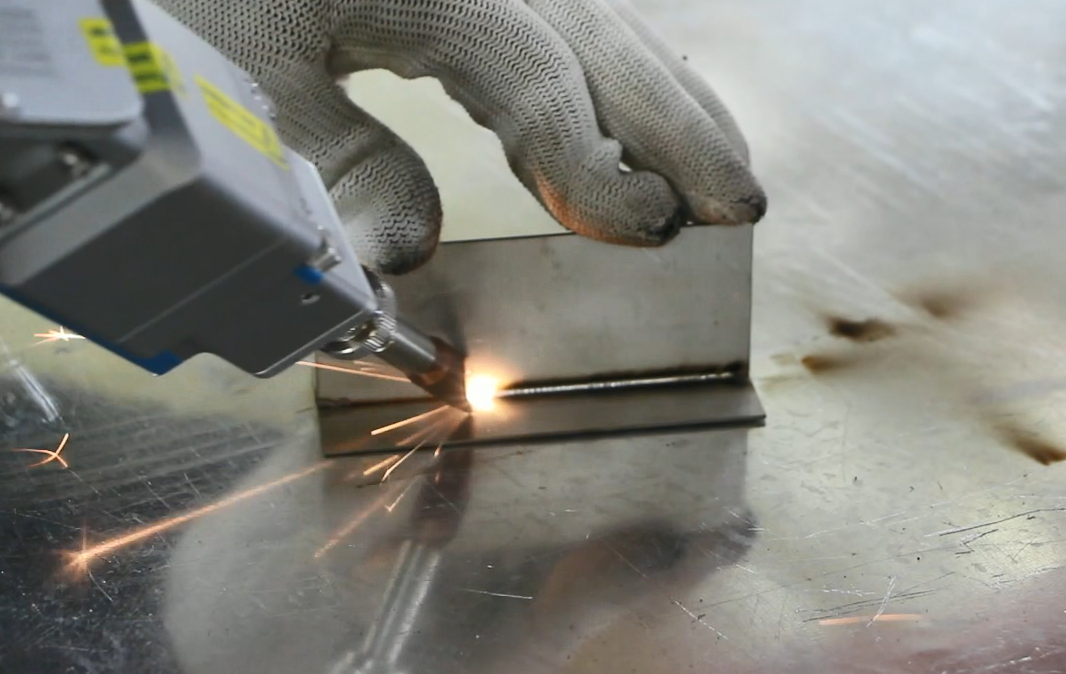 激光焊接在铝合金拼焊中的应用