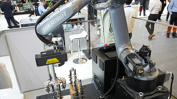 VisionChina2025 | 海康机器人携全系列软硬件产品及方案亮相