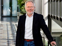 超短脉冲与连续波激光器平均功率已突破多千