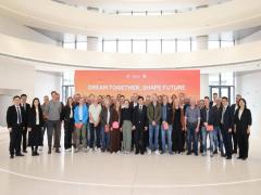 邦德激光与荷兰钢结构代表团达成战略合作协